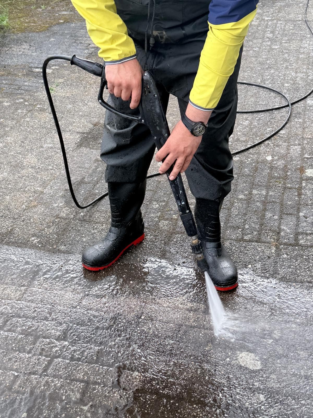 Bestrating na vakkundige reiniging